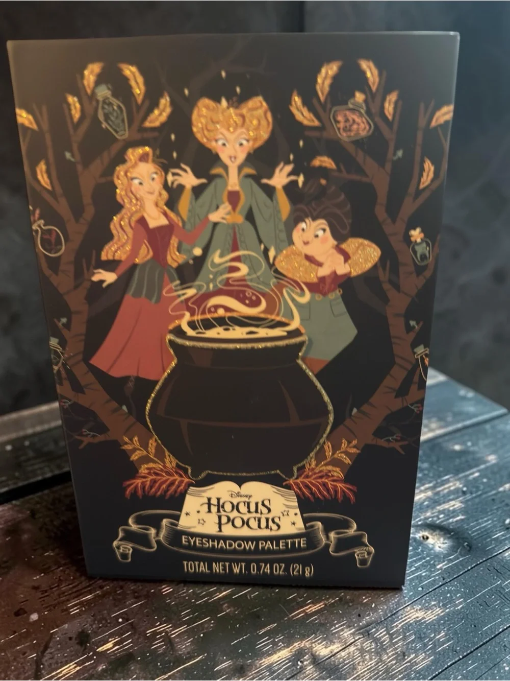 Disney Hocus Pocus Eyeshadow Palette 12 Shade Sanderson Sisters Halloween Makeup